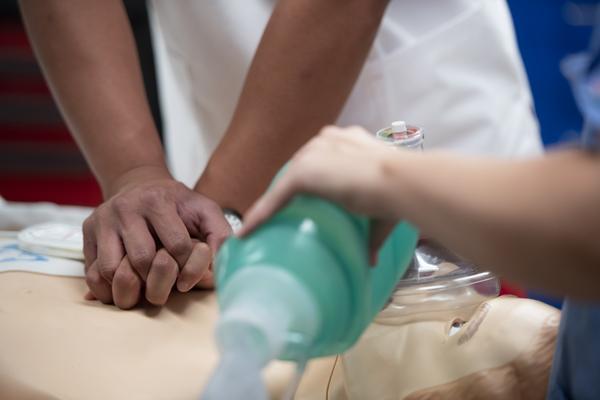 Image of Medical Student Learning CPR in Sim Lab